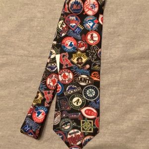 NWT MLB tie.